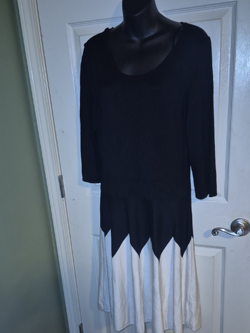 Black and White Contrast Fit-and-Flare Dress